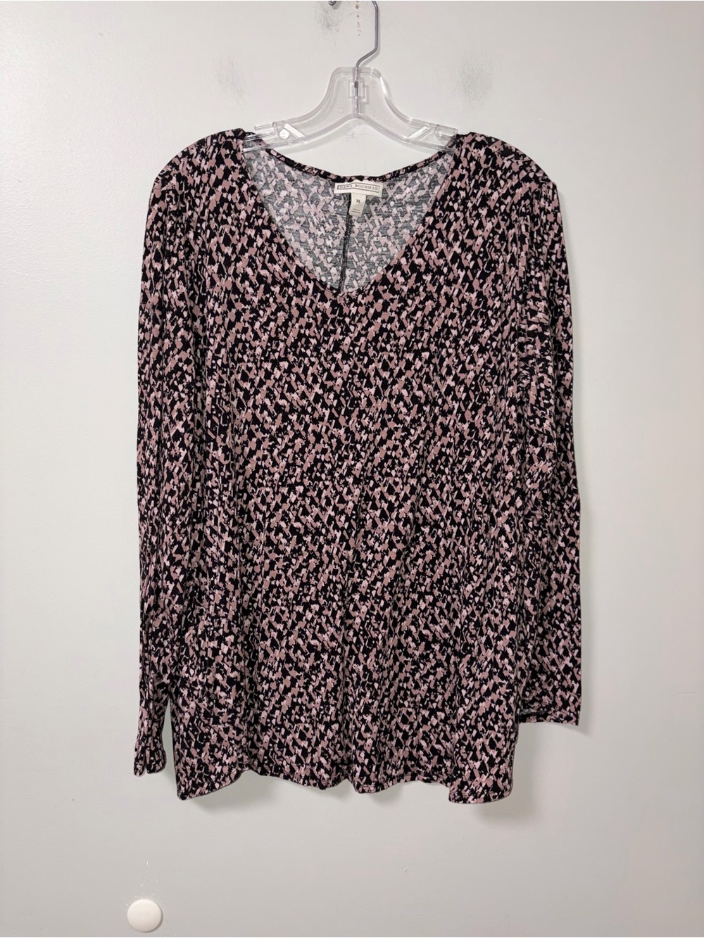 Dana Buchman Mauve Taupe Black Geometric Long Sleeve V-neck Top XL Career